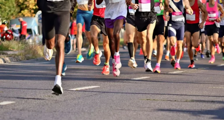 Marathon-runners_jigsaw Trust